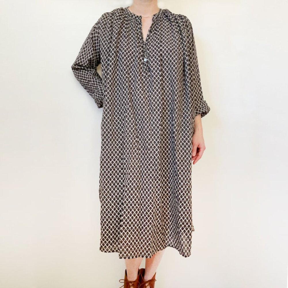 Matta Bheeti Hima Dress, Size Medium